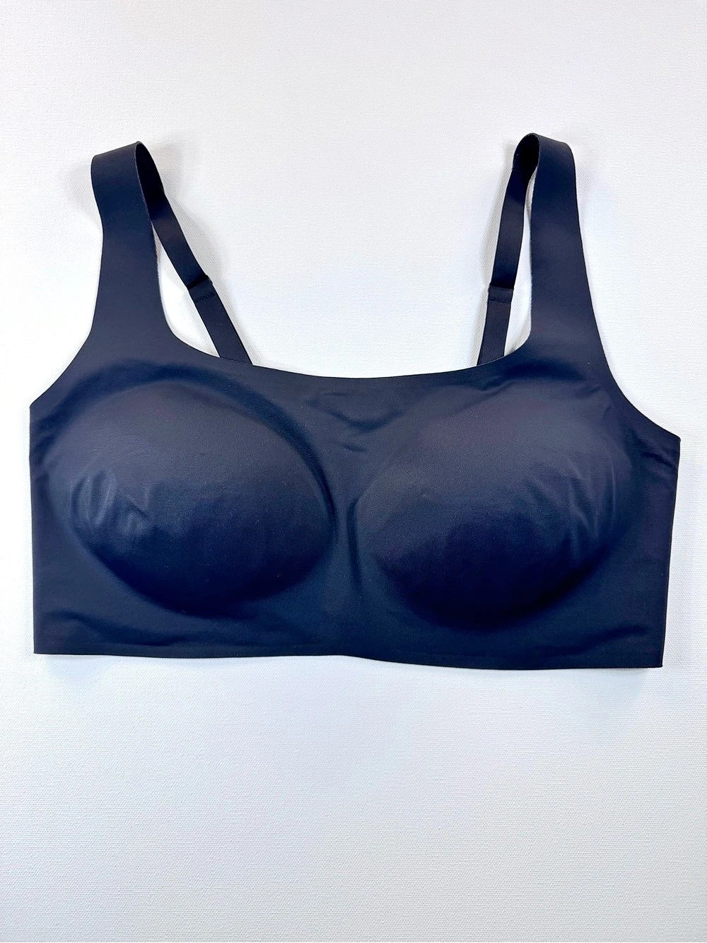 AIRism by Uniqlo Soft Black Unlined Smoothing Sports Lounge Lightweight Bra XL